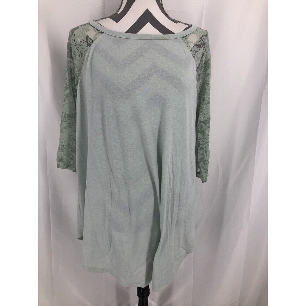 Zenana Outfitters Lace Sleeve Top T-Shirt Womens Round Neck Size 2X